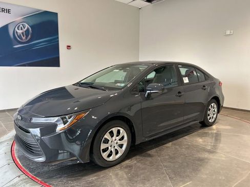 New 2026 Toyota Corolla LE FWD image 2