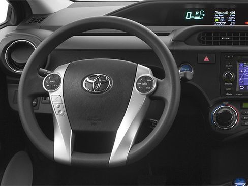 Used 2014 Toyota Prius C Two image 6