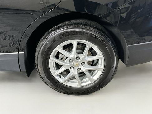 Used 2024 Chevrolet Equinox LT w/ LPO, Floor Liner Package image 11