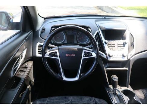 Used 2016 GMC Terrain SLE w/ Chrome Edition AWD/4WD image 9