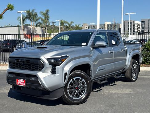 New 2026 Toyota Tacoma TRD Sport image 2