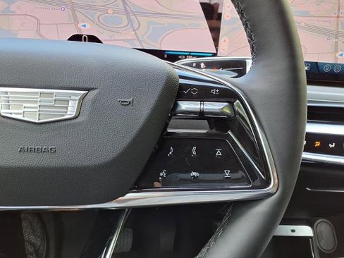 New 2026 Cadillac Lyriq Luxury RWD image 17