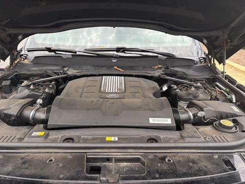 Used 2018 Land Rover Range Rover Supercharged AWD/4WD image 16