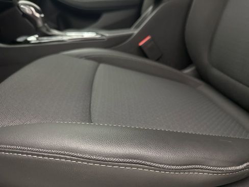 Used 2023 Buick Encore GX Select w/ Sport Touring Package AWD/4WD image 22