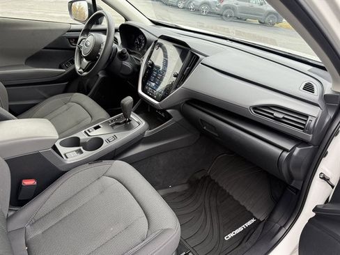 Used 2024 Subaru Crosstrek 2.0i Premium image 43
