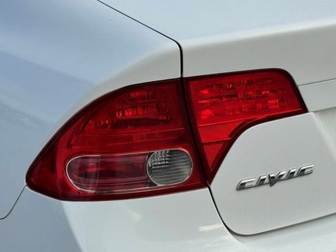 Used 2008 Honda Civic LX image 4