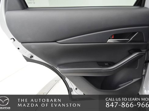 Certified 2025 MAZDA CX-30 AWD 2.5 S w/ Preferred Package image 32