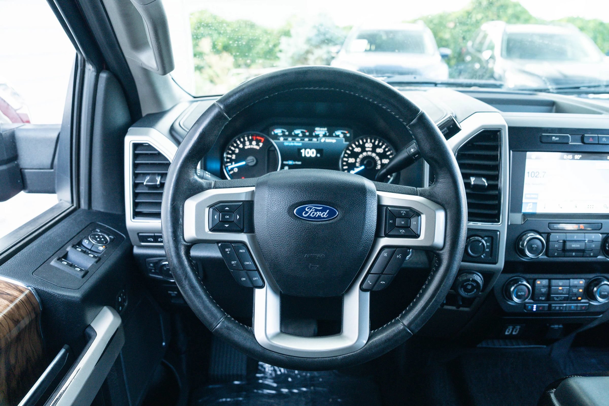 Used 2019 Ford F150 Lariat AWD/4WD image 10