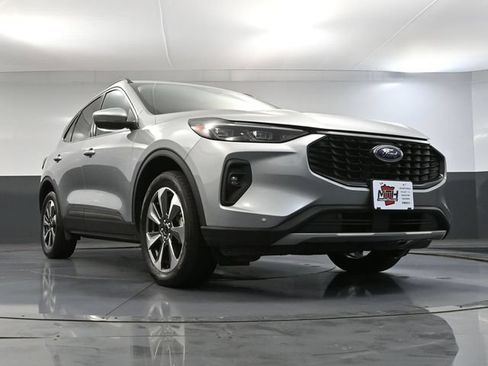 Used 2024 Ford Escape Platinum AWD/4WD image 50