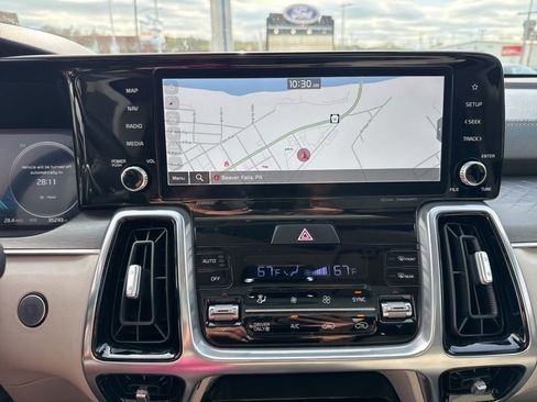 Used 2023 Kia Sorento SX Prestige w/ Panoramic Sunroof Package image 15