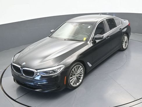 Used 2019 BMW 530i w/ Premium Package RWD image 58