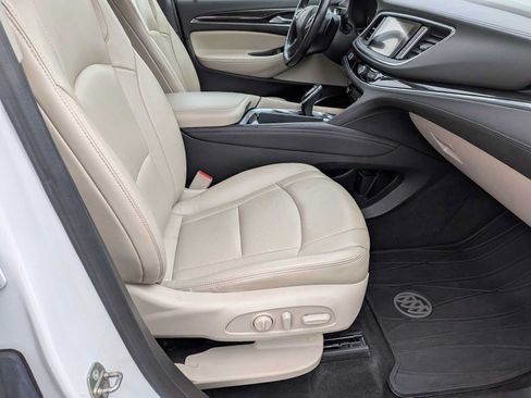 Used 2018 Buick Enclave Premium w/ Experience Buick Package AWD/4WD image 22
