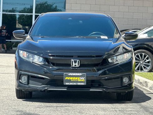 Used 2020 Honda Civic Sport image 9