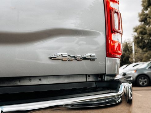Used 2020 RAM 2500 Limited AWD/4WD image 17