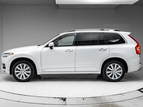 Used 2016 Volvo XC90 T6 Momentum w/ Momentum Plus Package AWD/4WD image 2