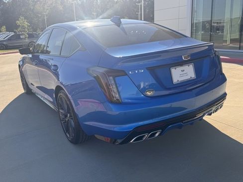 New 2026 Cadillac CT5 V image 3