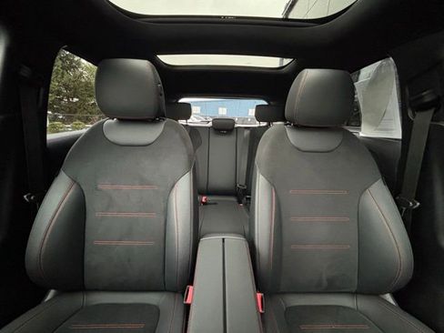 Used 2026 Mercedes-Benz GLA 250 4MATIC image 52