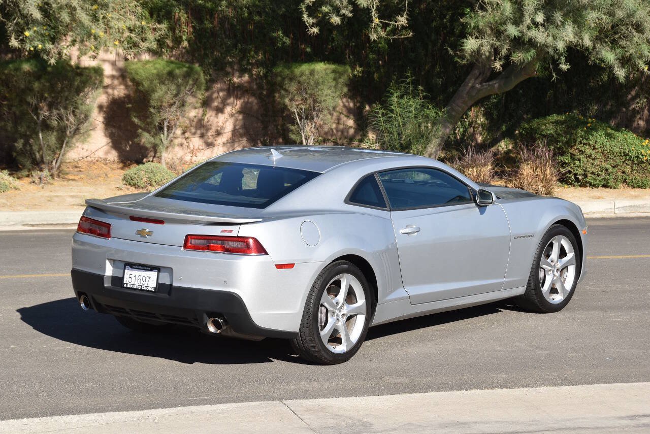 Used 2015 Chevrolet Camaro SS w/ RS Package RWD image 10