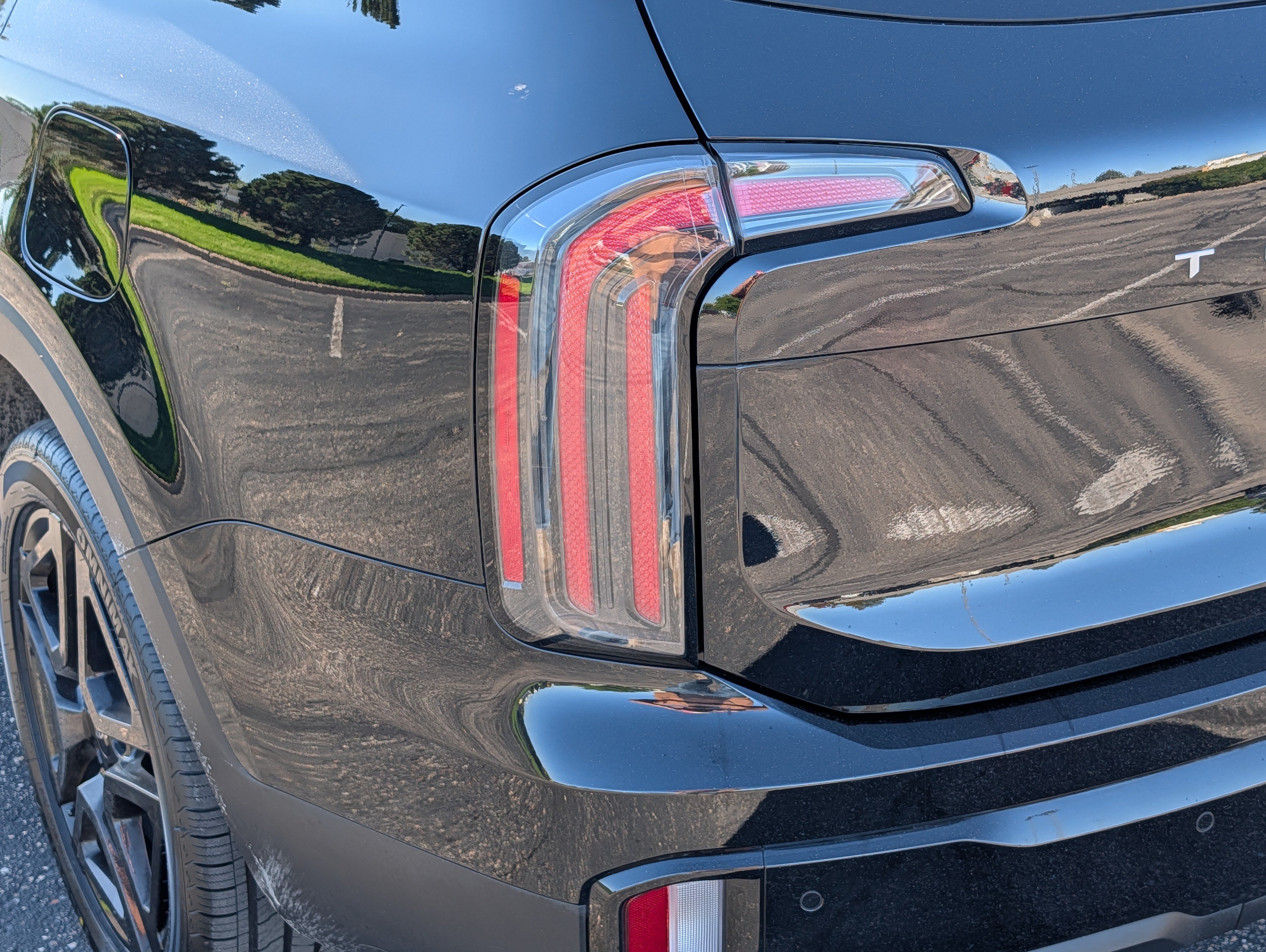 Certified 2024 Kia Telluride EX X-Line AWD/4WD image 17
