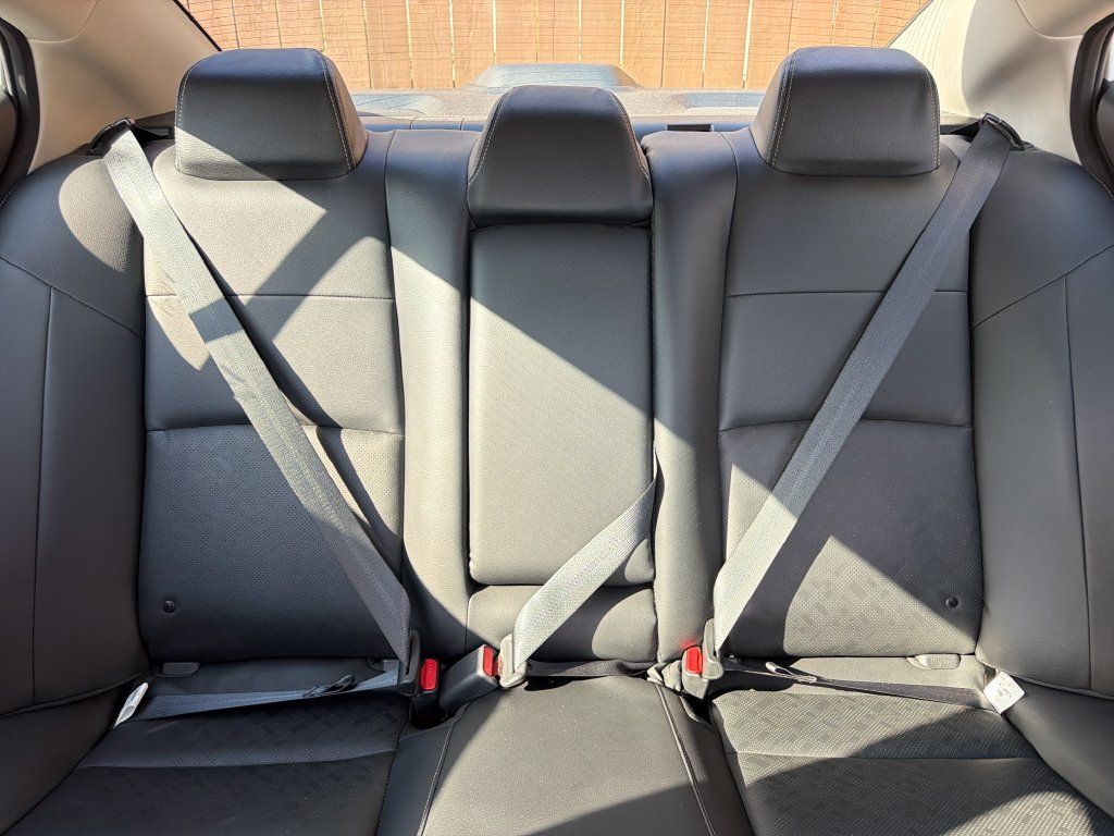Used 2023 Nissan Altima 2.5 SL FWD image 29