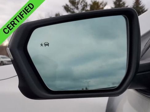 Certified 2024 Chevrolet Equinox RS w/ RS Leather Package image 37