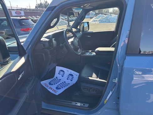 Used 2024 Toyota Land Cruiser image 11