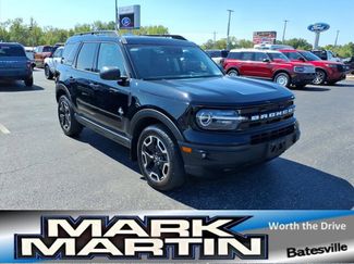 Used 2021 Ford Bronco Sport Outer Banks w/ Outer Banks Package (96D) image 1