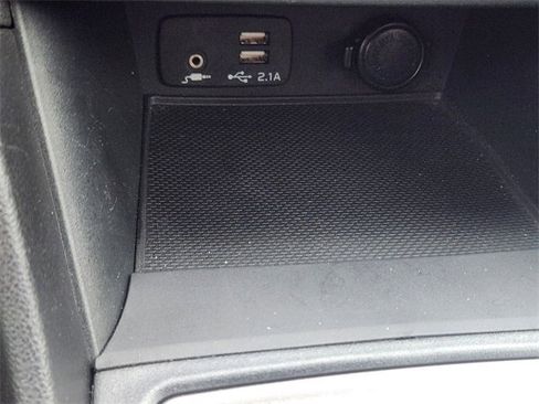 Used 2020 Subaru Crosstrek 2.0i Premium w/ Moonroof Package 2 image 20