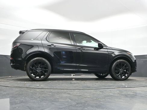 Used 2025 Land Rover Discovery Sport Dynamic SE image 41