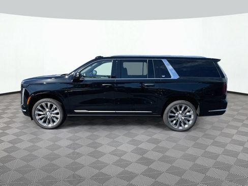 New 2026 Cadillac Escalade ESV Luxury w/ LPO, Radiant Package AWD/4WD image 8