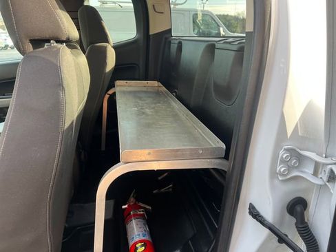 Used 2022 Chevrolet Colorado LT w/ Fleet Safety Package image 22