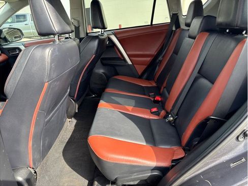 Used 2013 Toyota RAV4 Limited image 13