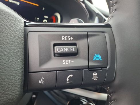 New 2026 Nissan Pathfinder Platinum image 21