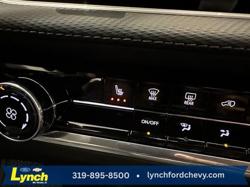 New 2027 Chevrolet Equinox LT w/ Safety and Technology Package AWD/4WD image 13