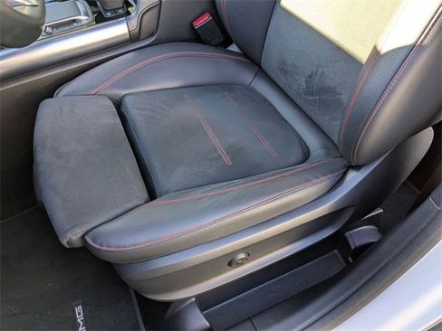 Used 2022 Mercedes-Benz GLA 35 AMG 4MATIC image 26