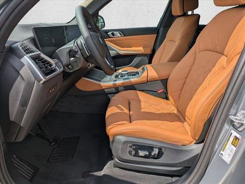 Used 2026 BMW X5 sDrive40i image 4
