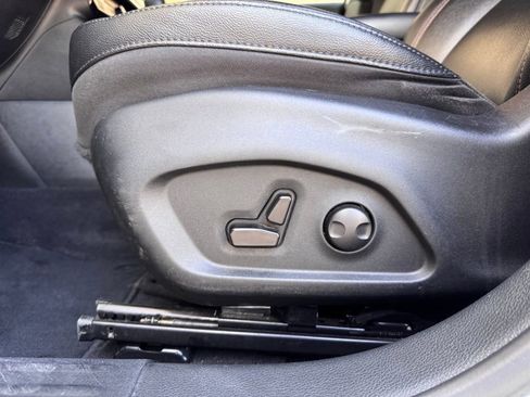 Used 2024 Jeep Compass Limited image 7