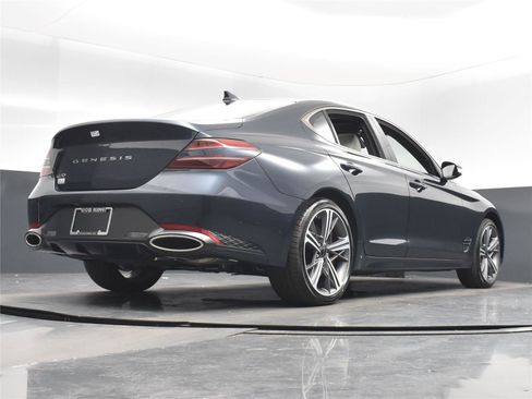 Used 2025 Genesis G70 2.5T w/ Sport Prestige Package image 14