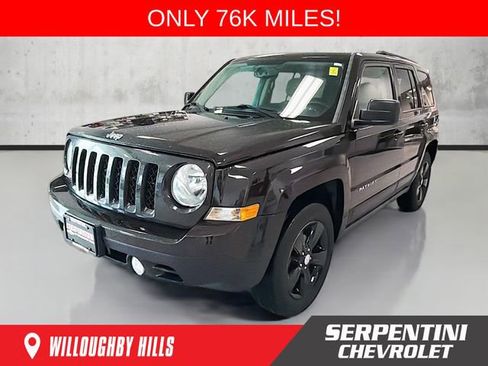 Used 2014 Jeep Patriot Sport w/ Power Value Group image 1