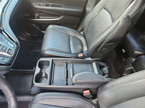 Used 2021 Honda Odyssey Touring image 26