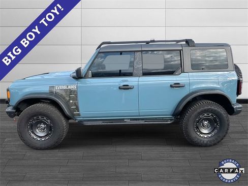 Used 2023 Ford Bronco Everglades image 6