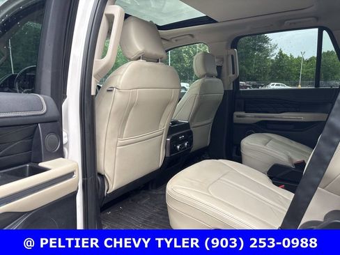 Used 2019 Ford Expedition Platinum AWD/4WD image 20