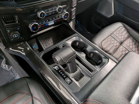 Used 2024 Ford F150 Lariat w/ Equipment Group 502A High image 13