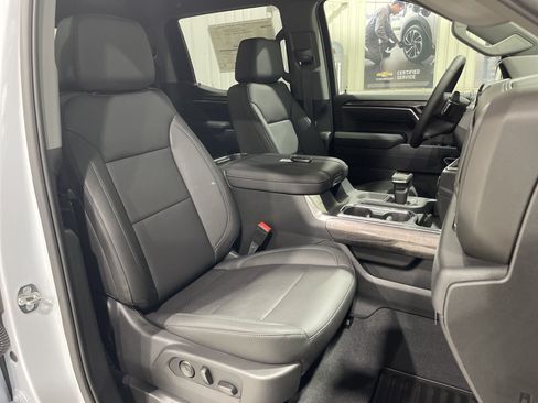 New 2026 Chevrolet Silverado 1500 LTZ w/ Z71 Off-Road Package AWD/4WD image 21