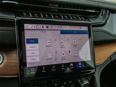 Used 2025 Jeep Grand Cherokee Summit image 37