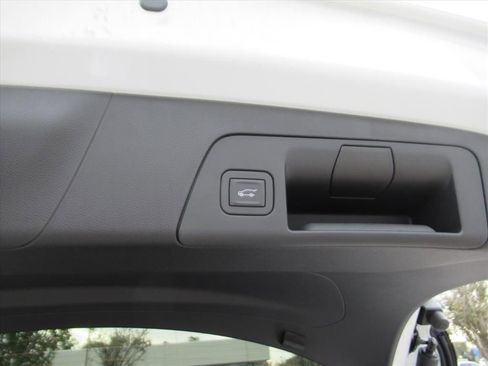 New 2026 Buick Envision Sport Touring image 35