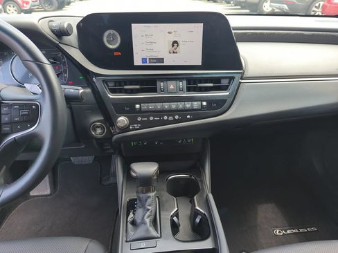 Used 2025 Lexus ES 350 w/ Premium Package FWD image 24