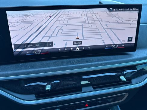 Used 2024 BMW X5 xDrive40i w/ Premium Package image 8