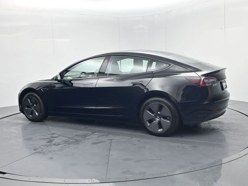 Used 2022 Tesla Model 3 image 5