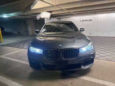 Used 2017 BMW 740e xDrive image 2